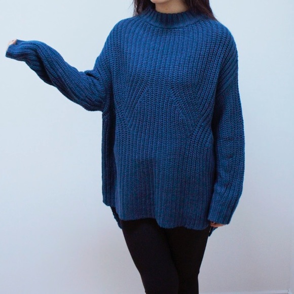 Cliche Couture Large Blue Oversized Sweater - Picture 6 of 7